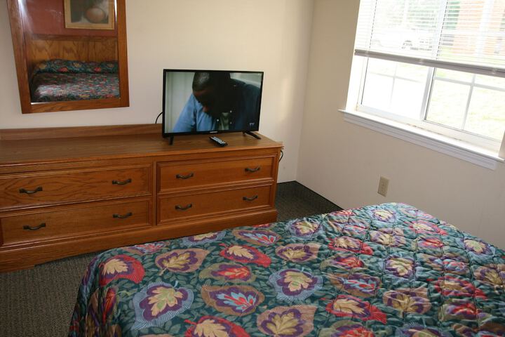 Room 18 of 27