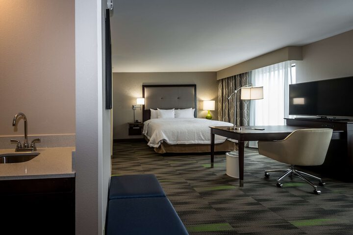 Hampton Inn & Suites Hammond
