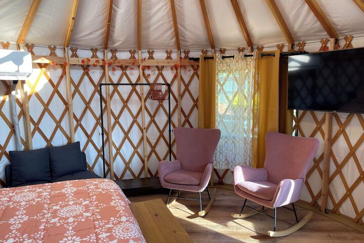 Mountain Aire Cottages Inn & Glamping