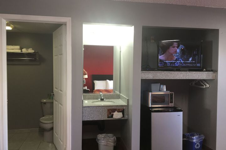 Room 29 of 51