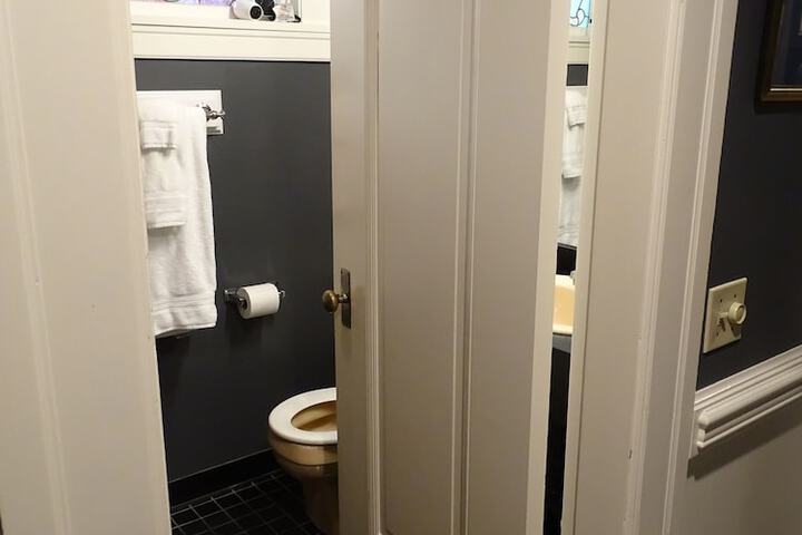Room 58 of 101