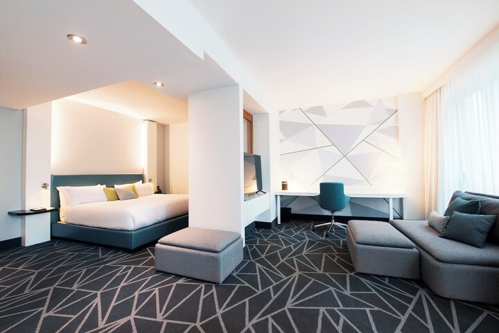 Room 19 of 62