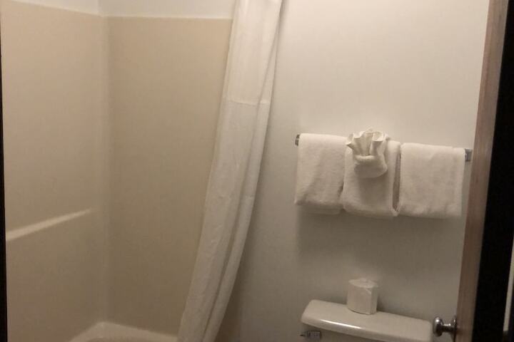 Room 18 of 49