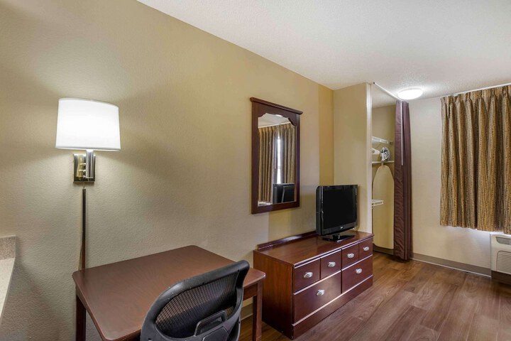 Room 29 of 31