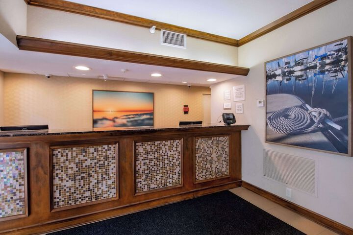 Hotel Interior 17 of 59