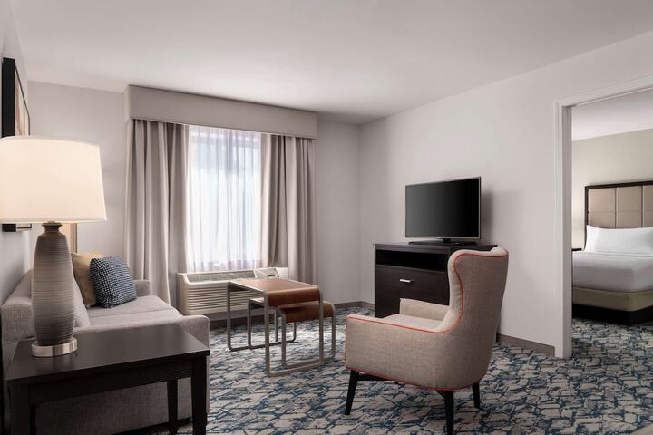 Room 34 of 63