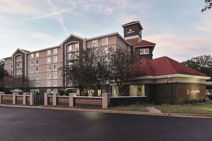 Hotel 2 of 41