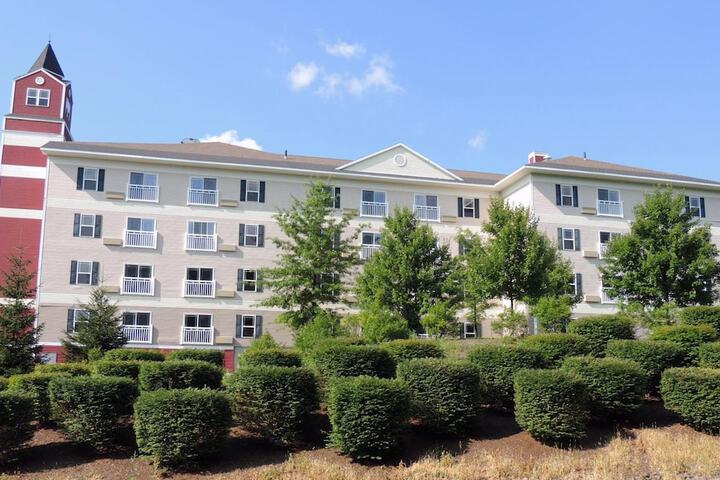 Hotel 4 of 35