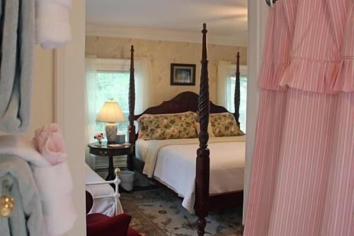 Room 25 of 55