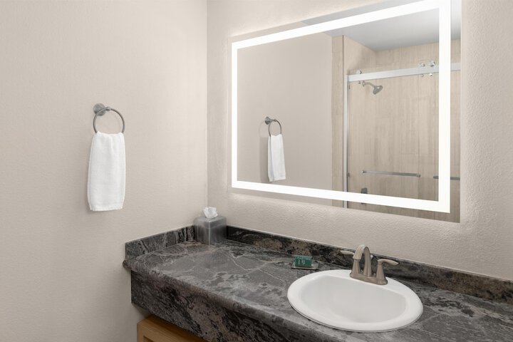 DoubleTree by Hilton Phoenix - Gilbert