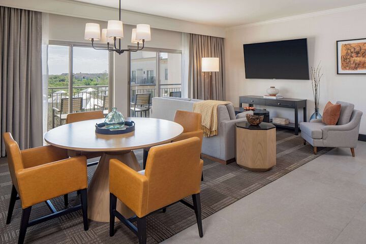 Hilton San Antonio Hill Country