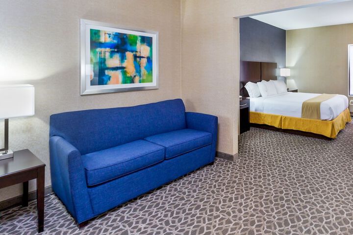 Room 16 of 45