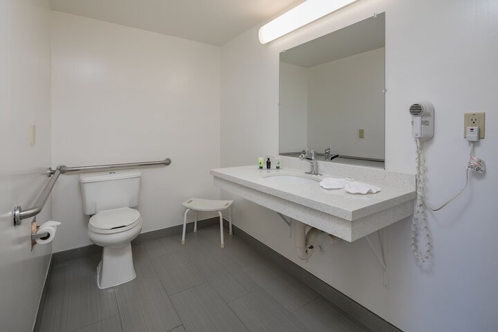 Room 7 of 20