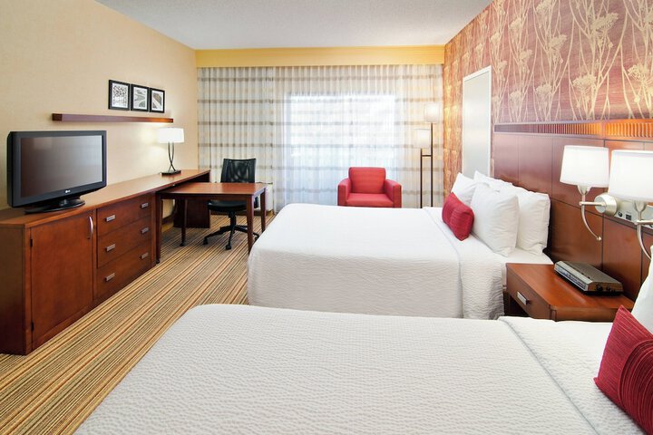 Room 12 of 30