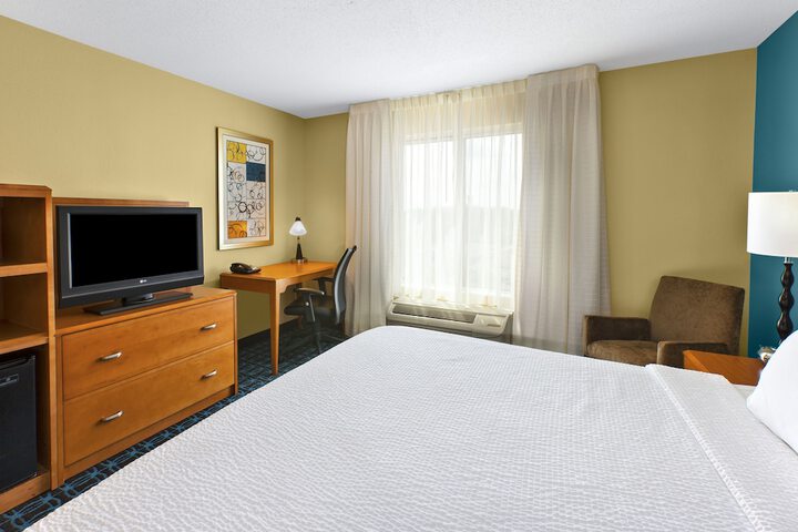 Room 21 of 33