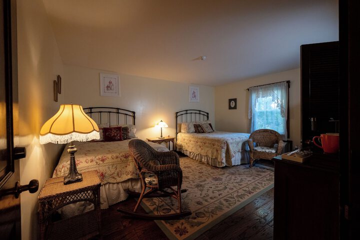Gregory House Country Inn