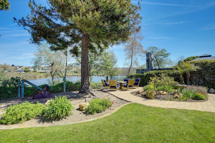 Lakefront Grover Beach Home Walk to Ocean!