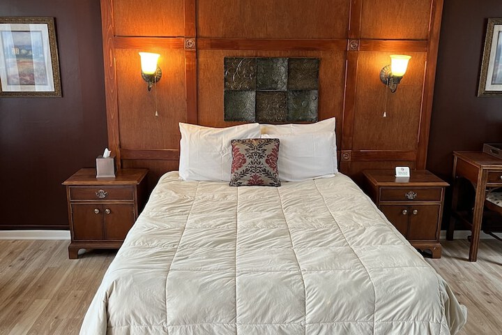 Room 40 of 55