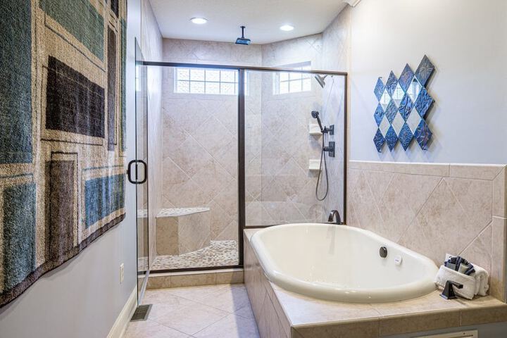 Whitestone Inn