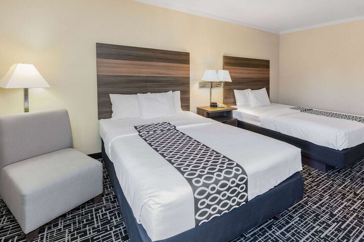 La Quinta Inn & Suites by Wyndham Garland Harbor Point