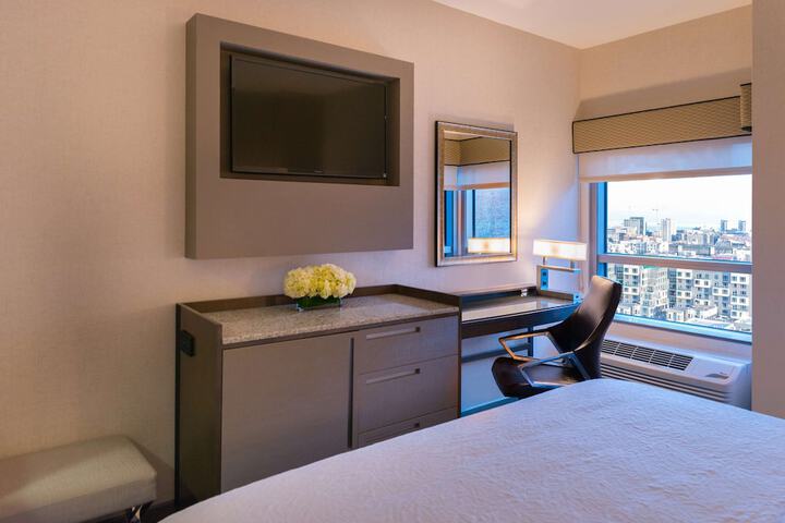 Room 73 of 129