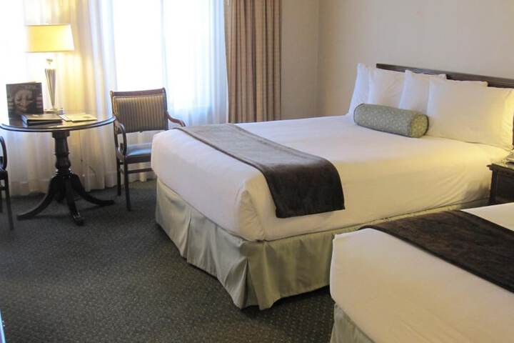 Room 20 of 32