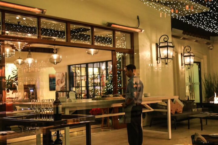 Dining 57 of 97