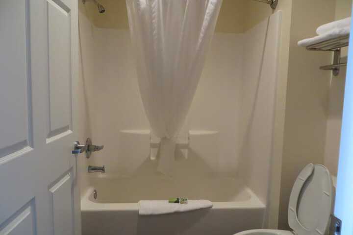 Room 42 of 58
