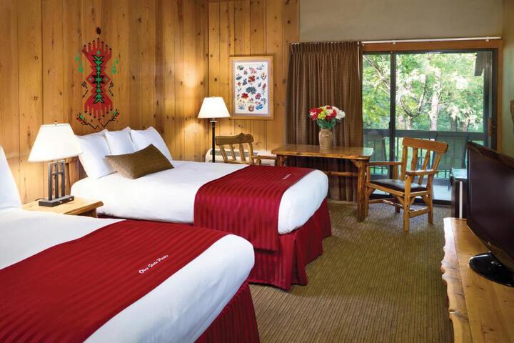 SHAWNEE LODGE