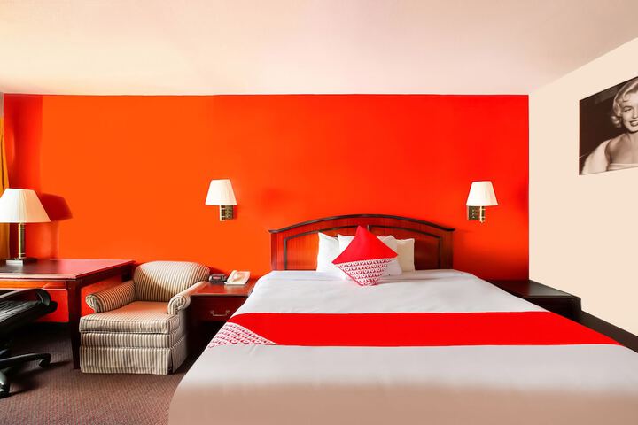 Room 21 of 26