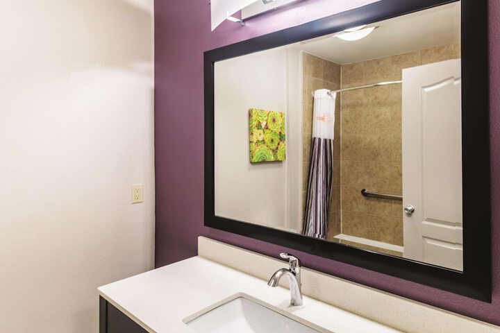 La Quinta Inn & Suites by Wyndham Mission at West McAllen