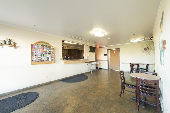 Hotel Interior 20 of 26