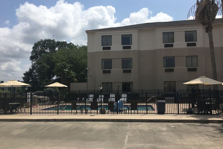 Pool 5 of 38