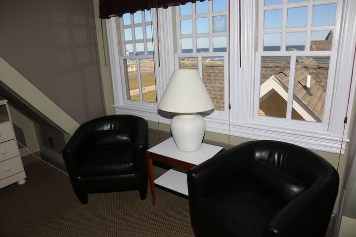Room 29 of 68