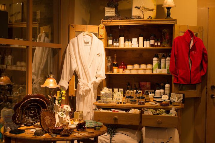 Gift Shop 79 of 100