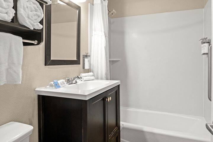 Room 14 of 38