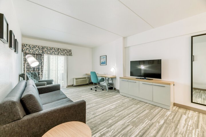 Hilton Garden Inn Outer Banks / Kitty Hawk