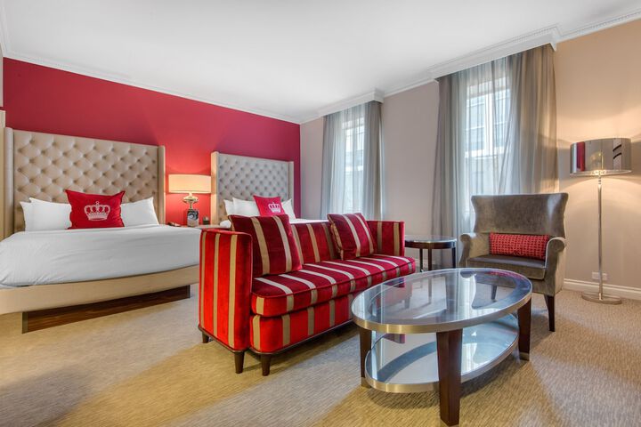 Room 45 of 111