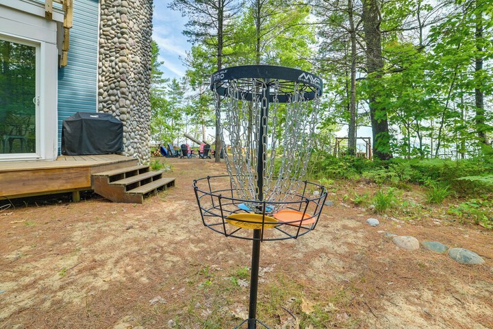 Waterfront Cheboygan Home w / Fire Pit