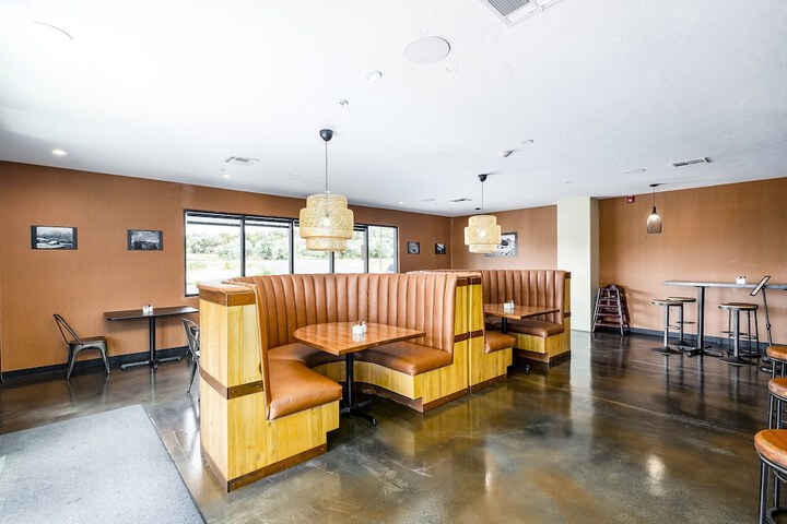 Red Sands Hotel