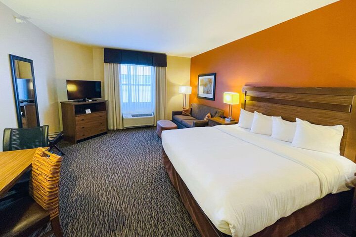 Room 17 of 26