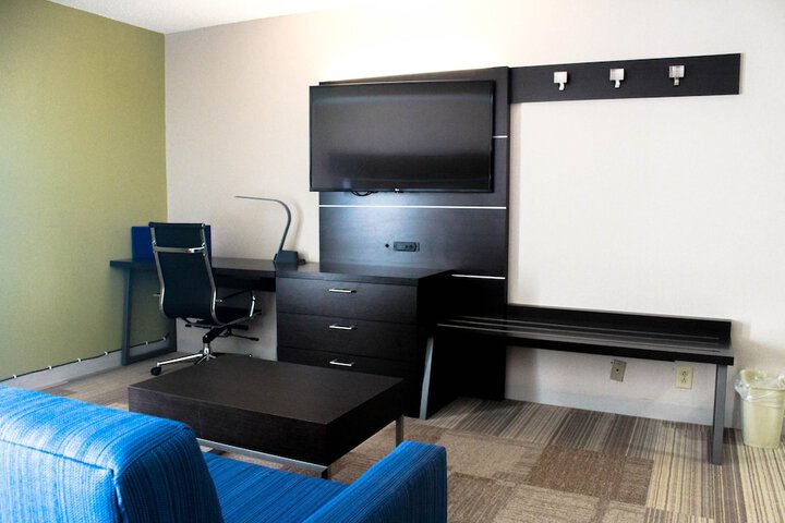 Room 18 of 41