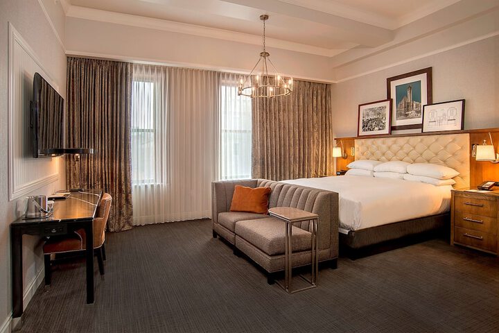 Room 90 of 160