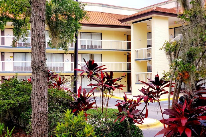 Hotel 10 of 62