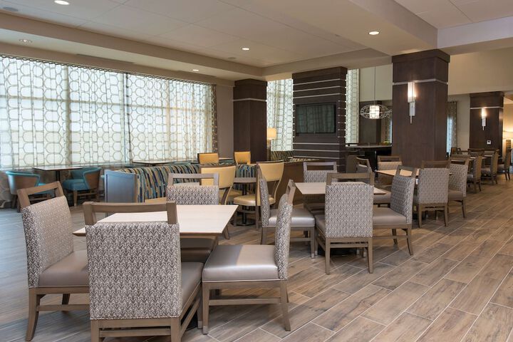 Hampton Inn & Suites Grand Rapids Downtown