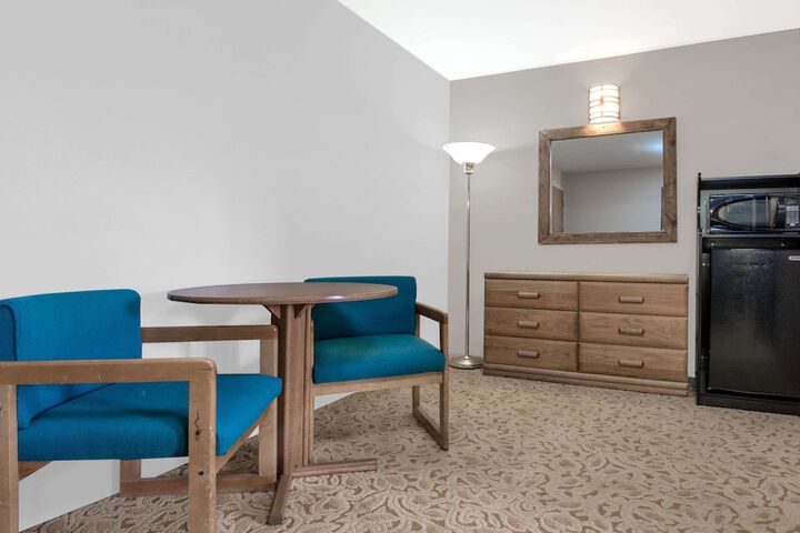 Room 35 of 45