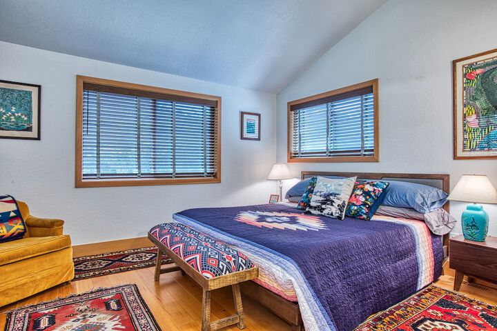 Room 17 of 31