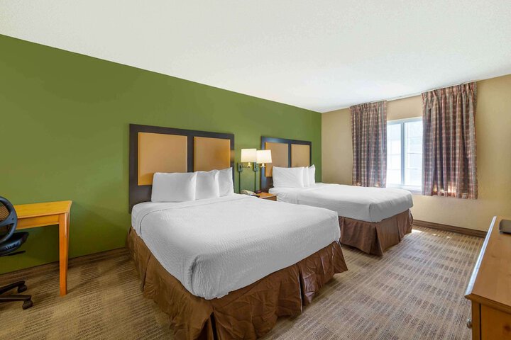 Room 20 of 37