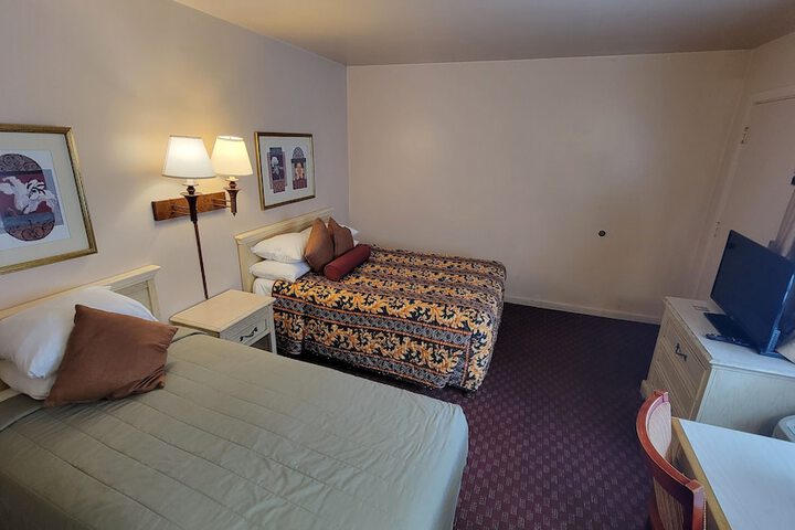 Room 15 of 36