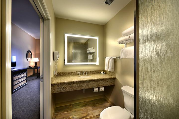 Hotel Maison Yakima Tapestry Collection by Hilton